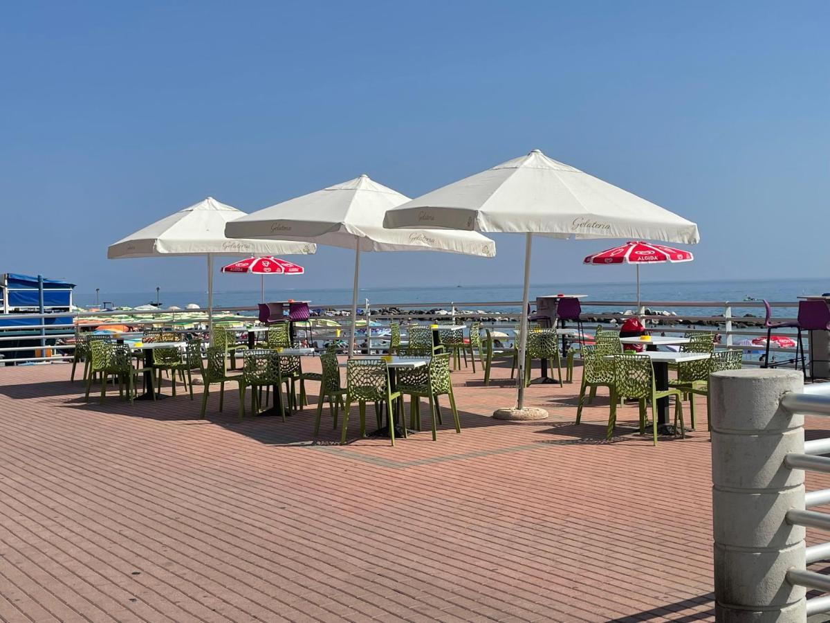 Apartmán Casa Aiga Marina Ventimiglia Exteriér fotografie